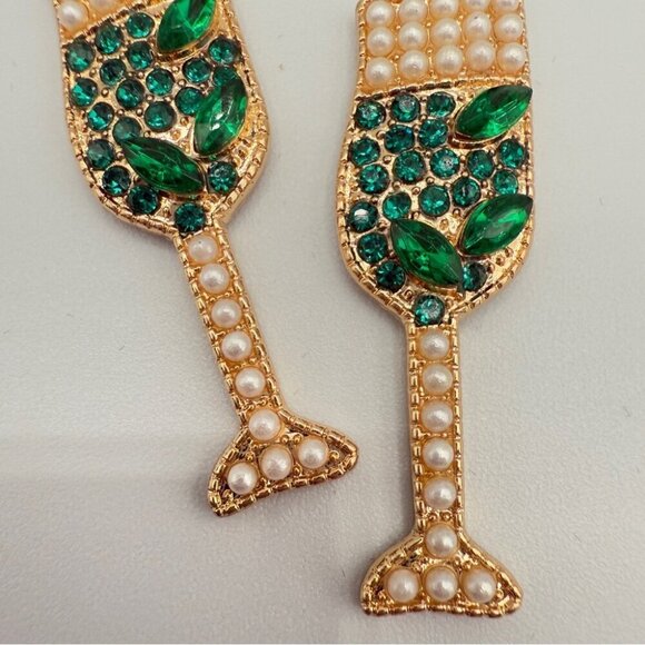 Elegant Green Rhinestone and Faux Pearl Studded Drink Earrings - Picture 4 of 7